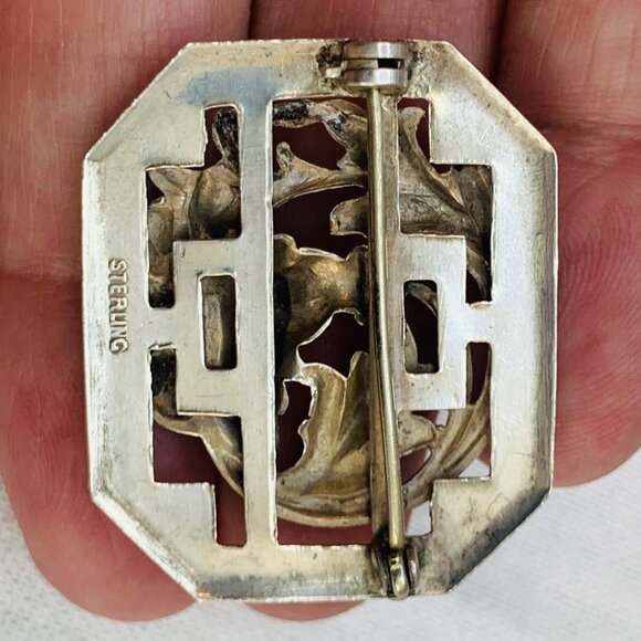 Jewelry - Picture 3 of 7